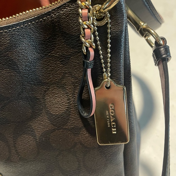 Coach shoulder Hand bag Purse Brown & Pink Flawless Like NEW adjustable strap - Picture 9 of 14